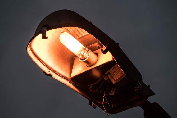 Cornwall Council to switch off Bude streetlights in cost cutting measure