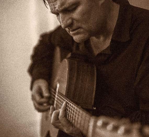 Singer-songwriter to visit Cornwall on tour