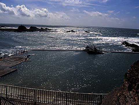 Friends of Bude Sea Pool’s new website launches today