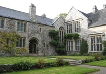 Cotehele marks 65th anniversary of its festive garland tradition