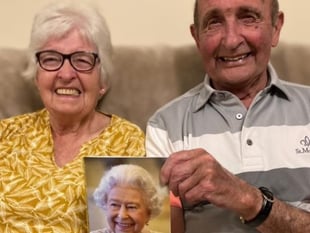 Pair receive special letter for diamond anniversary