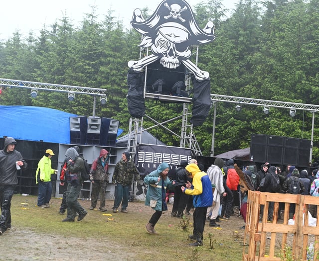 Police called out to an illegal rave on Davidstow