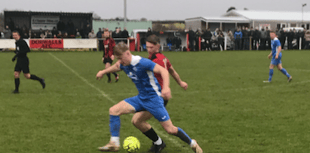 Dingos' late fightback stuns Liskeard