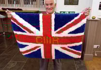 Creative gift receives thank you from King
