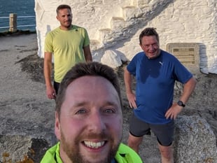 Family raises over £1,000 ahead of half-marathon in memory of relative