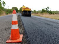 Calls made to resurface 'nightmare' road in Bodmin