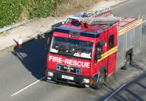Fire crews battle as 40 tonnes of straw burns in Holsworthy farm fire