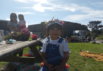Launceston families enjoy picnic in the park
