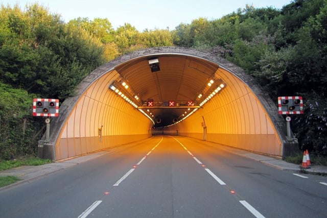 New overhead signal checks continue at Saltash tunnel