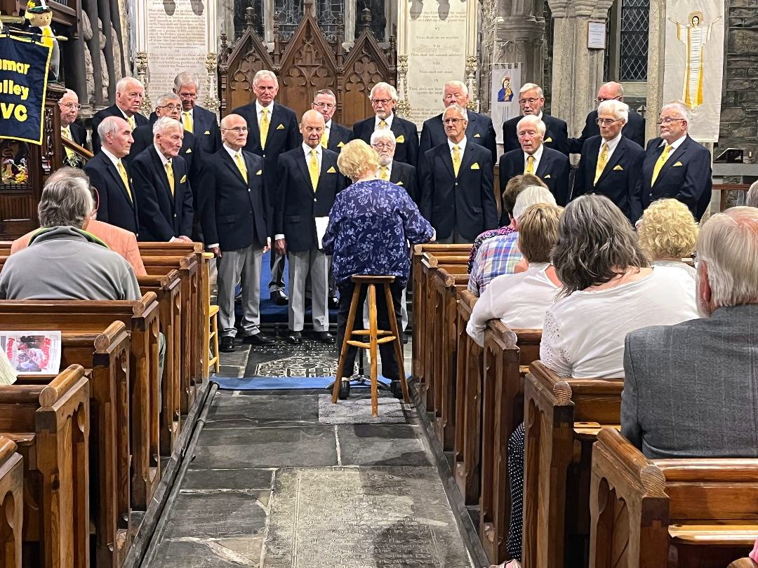 Tamar Valley Male Voice Choir perform in Lifton