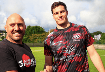 Pirates sign young Australian forward