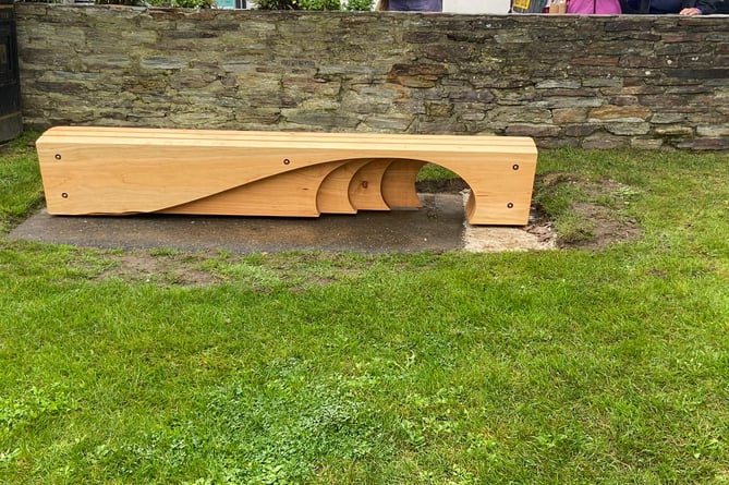 The unveiled bench in Bude triangle