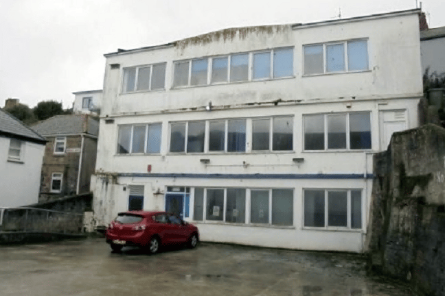 St Ives Police Station