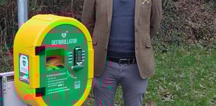 Launceston Town Council install new defibrillator 