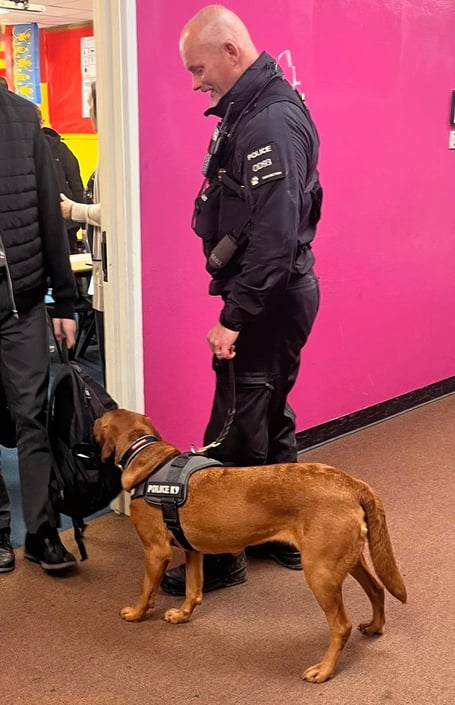 PD Skye and her handler PC Steve Waters