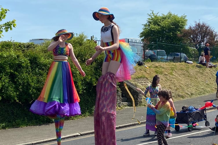 Stilt walkers