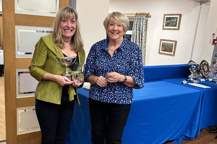 Liz Fisher (left) with league representative, Bernadette Sluggett.