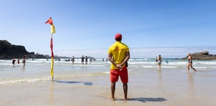 RNLI issue plea to use lifeguarded beaches following Duckpool callout
