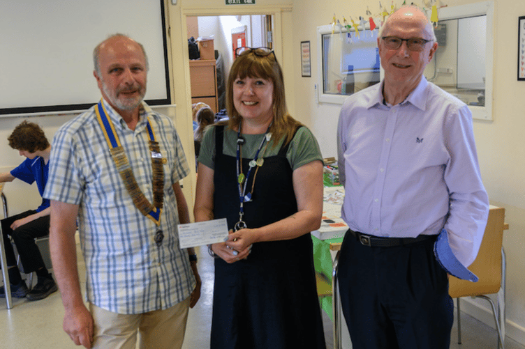 Holsworthy Rotary Club donate to local youth club