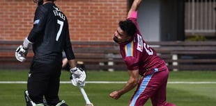 Waller returns for Cally as Danyaal debuts