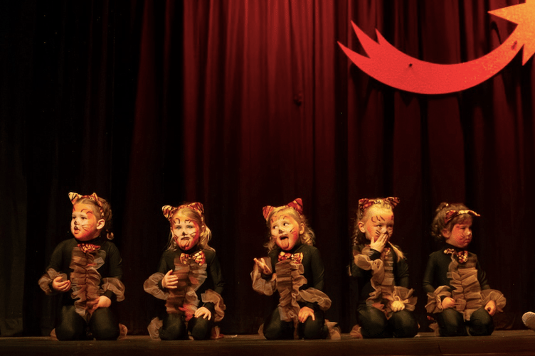 HATS Magical Tots performance