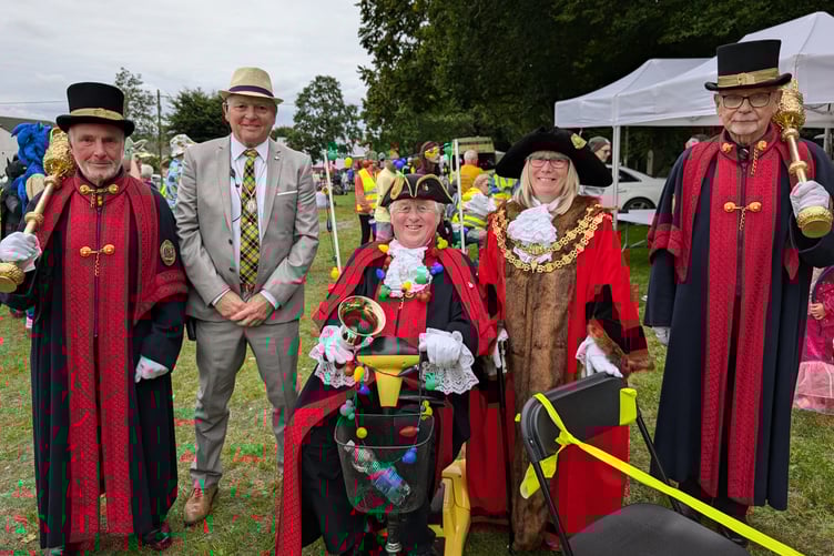 Cllr Liz Ahearn, the mayor of Bodmin, accompanied by the mayoral party of mace bearers, town crier and Cllr Mike Barbery, who was acting as the Mayor's chaperone for the event (Picture: Aaron Greenaway)