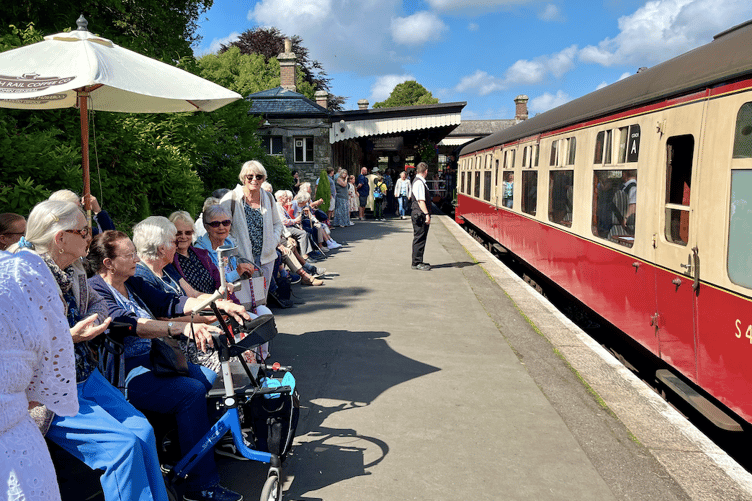 Bude Memory Cafe Bodmin Steam Railway Trip
