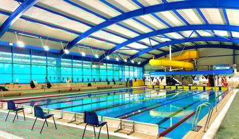 Leisure centre bans smoking and vaping