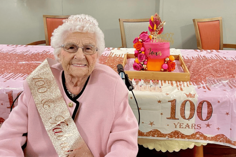Joan celebrated the special occasion surrounded by her friends at Sundail Care Home in Devon
