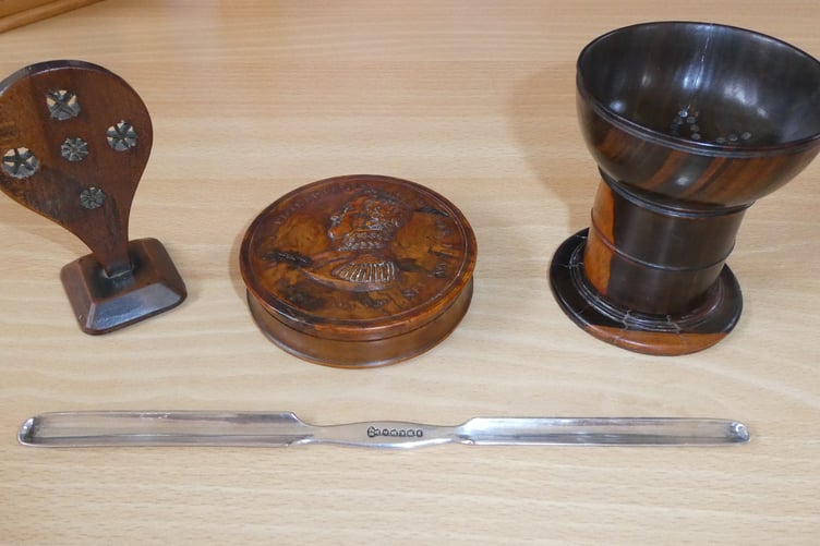 Bude & District U3A were shown a straw splitter used in hat manufacture, French burlwood snuff box, pounce pot, and below is a marrow scoop