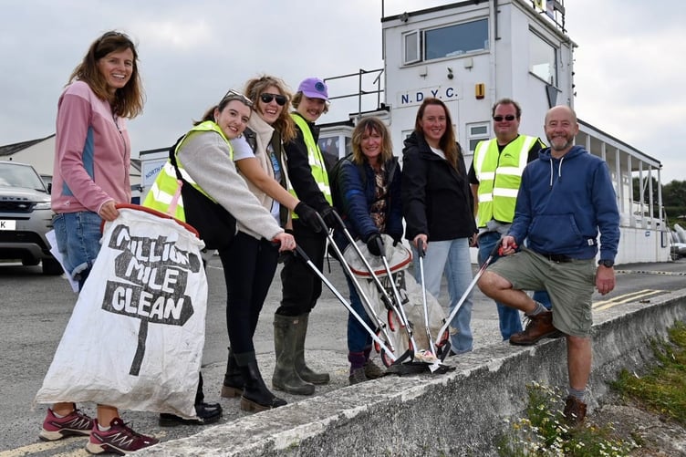 Volunteers helping to clean the Tarka Trail (Picture: Plastic Free North Devon)