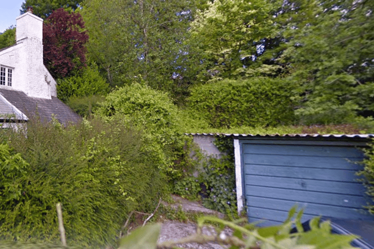 The dilapidated garage which was proposed for demolition.