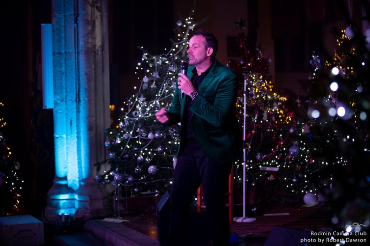 Johnny Cowling performing at the St Petroc's Church Christmas Tree Festival in Bodmin, in 2022. (Picture: Robert Dawson/Bodmin Camera Club)