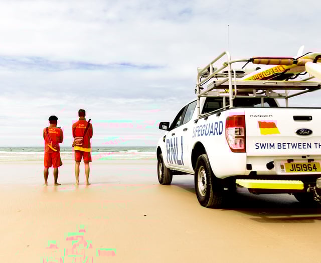 Lifeguards issue safety warning ahead of busy weekend on the beaches