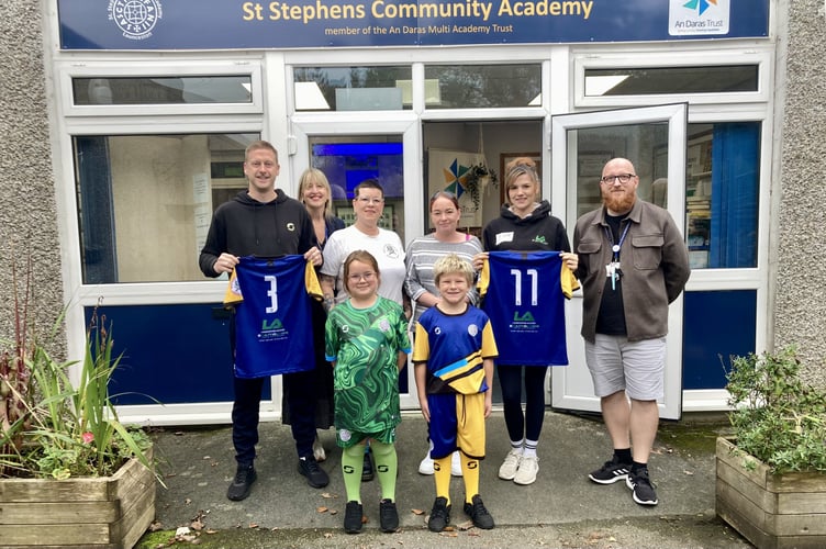St Stephens Design own Sport kits
