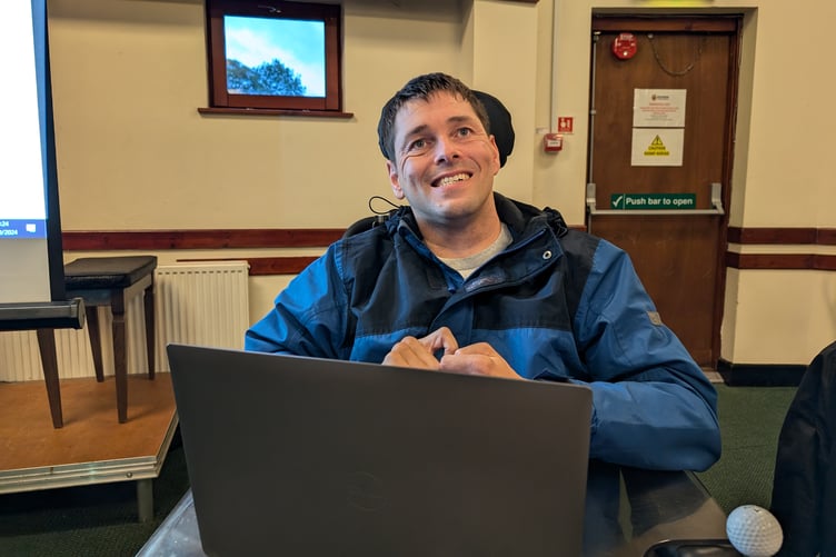 Cllr Pete Skea chairing a meeting of Bodmin Town Council's planning committee (Picture: Aaron Greenaway)