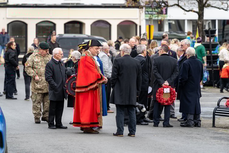 Nigel Kenneally, the Mayor of Holsworthy greeting veterans and invited guests. (Picture: Matt Willson/Passion4Photos)