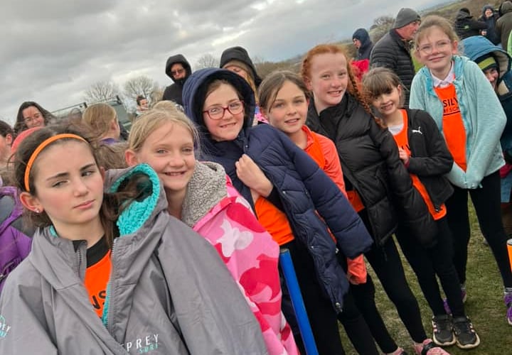 Pensilva Year 5/6 girls lining up ahead of the start of the race