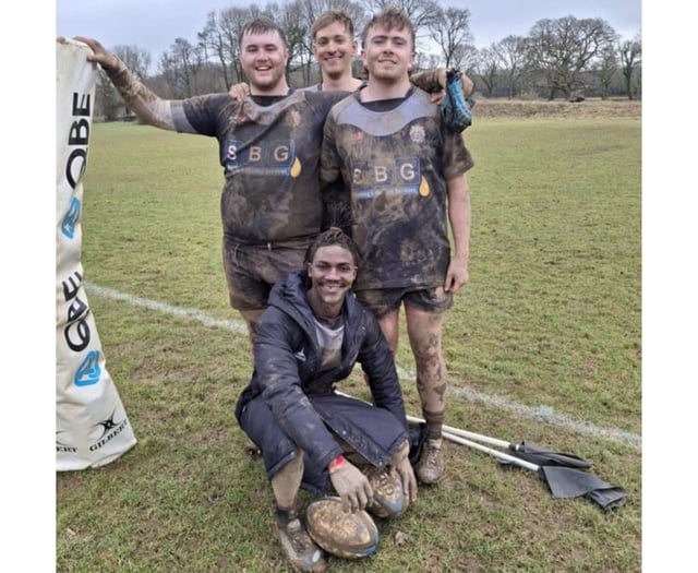 Castles secure promotion with three games to spare
