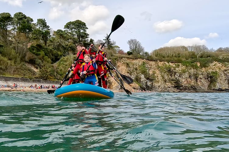 The Camp Leader role is perfect for school leavers seeking experience, those working towards a Duke of Edinburgh Award, or individuals aspiring to enter the outdoor industry