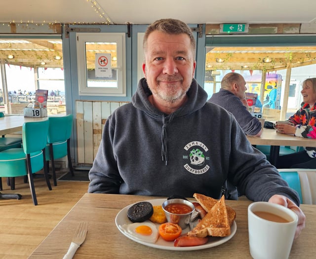 Independent councillor clings on in Bude
