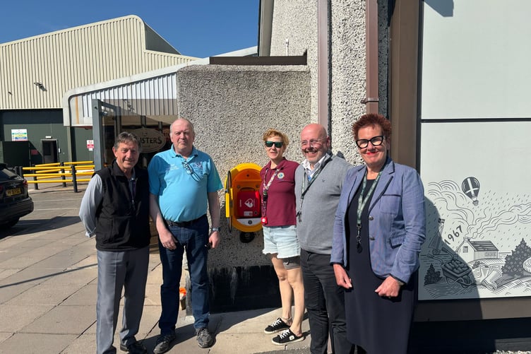 A public-access defibrillator has been installed on site at The Cornwall Bakery in Callington - the first in an initiative to provide defibrillators across the Tamar Valley.