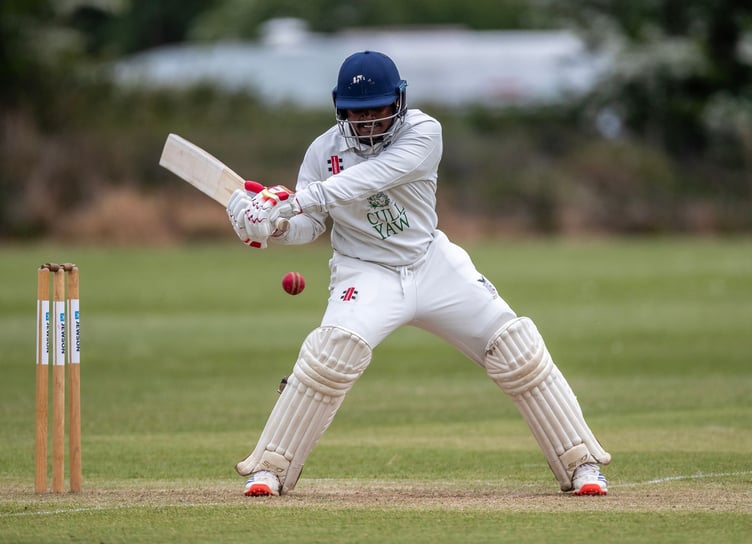 Thulina Dilshan.