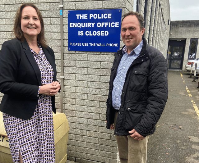 Councillors push for crime desk reopening