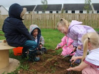 Pupils brew up creativity at new mud café