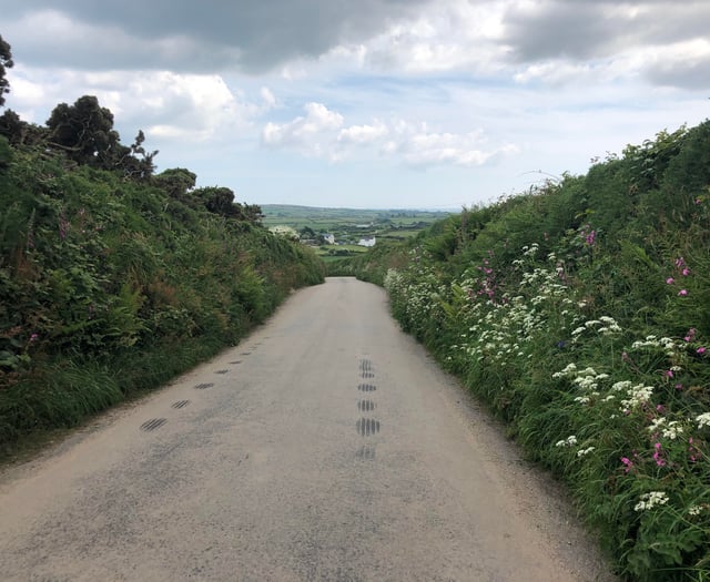 Henwyn tyller/Place names – Balmenhir