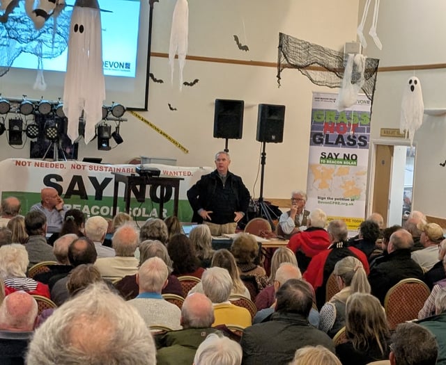 Rallying cries in packed public meeting to 'Stop Beacon Solar'
