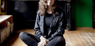 Cornish based singer-songwriter to perform in Bodmin