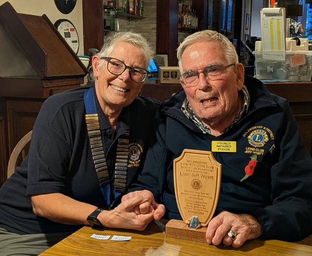 Lion honoured for lifetime of service