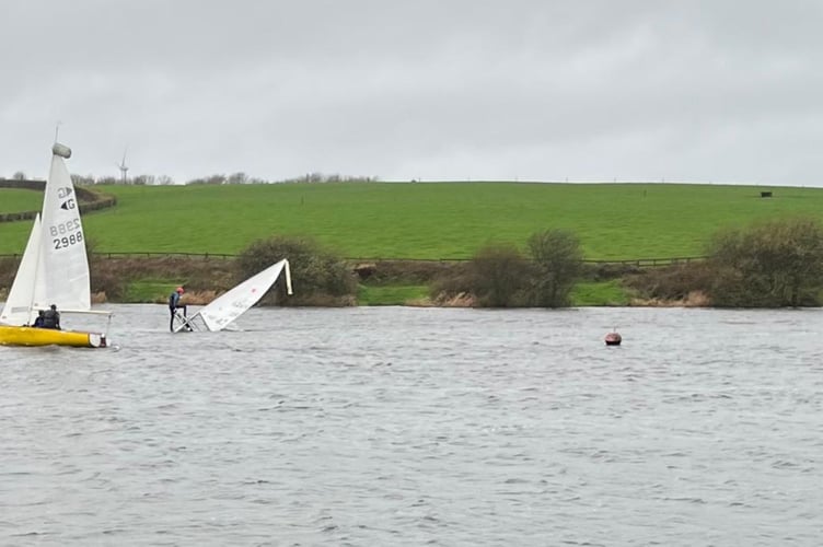 Sailing UPPer Tamar Lake.